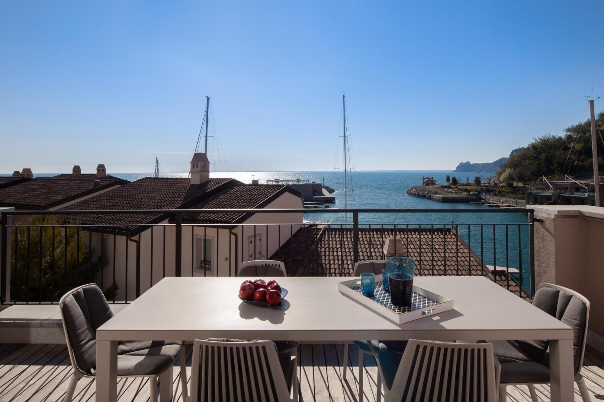 Portopiccolo Apartments Sistiana Extérieur photo